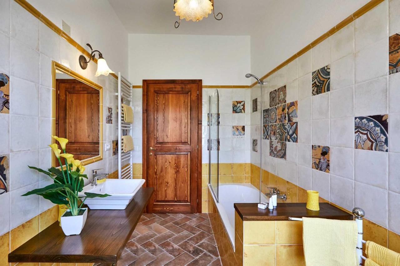Agriturismo Montecrespini Сатурнія Екстер'єр фото
